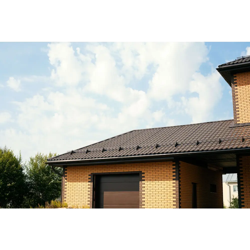 Фото 6 Снегозадержатель трубчатый Grand line 41x100см RAL 5005 Фото 6 Снегозадержатель трубчатый Grand line 41x100см RAL 5005