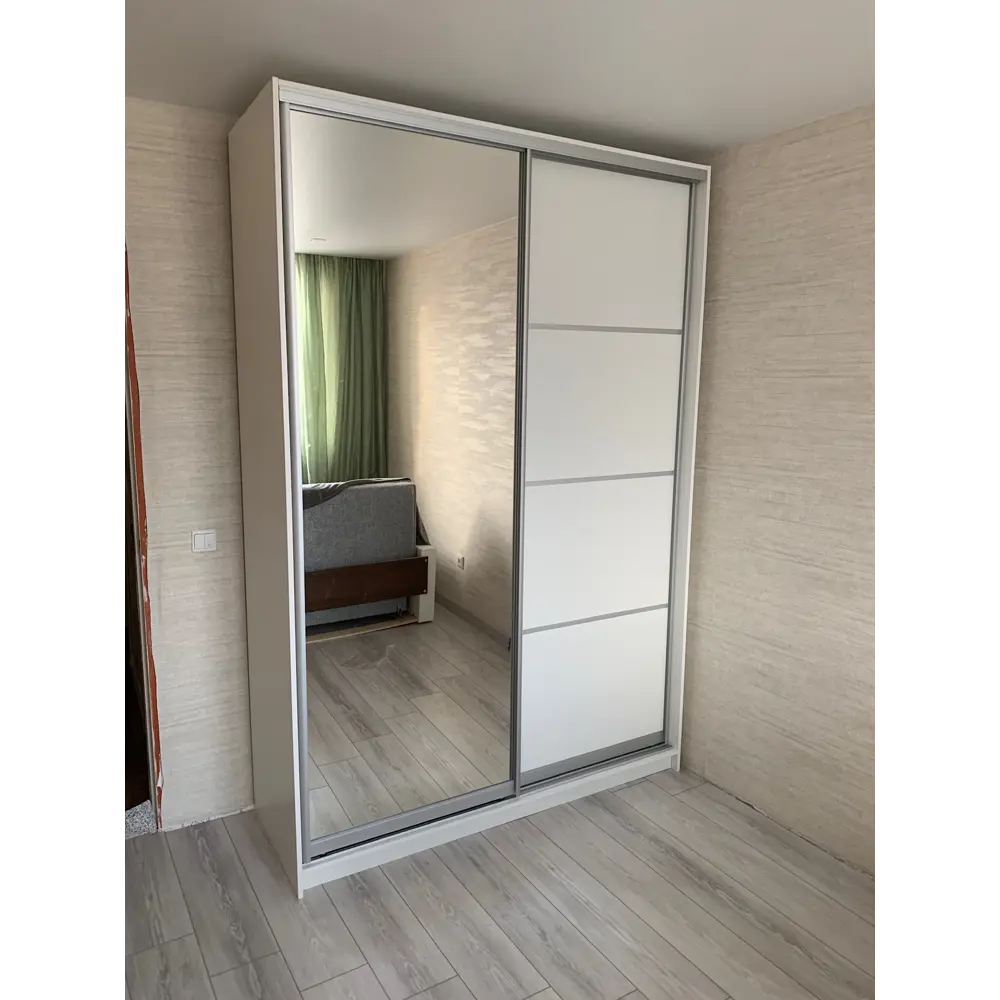 Фото 6 Шкаф-купе Клевер Атина с зеркалом 240x130х45 см 6 полок лдсп цвет белый Фото 6 Шкаф-купе Клевер Атина с зеркалом 240x130х45 см 6 полок лдсп цвет белый