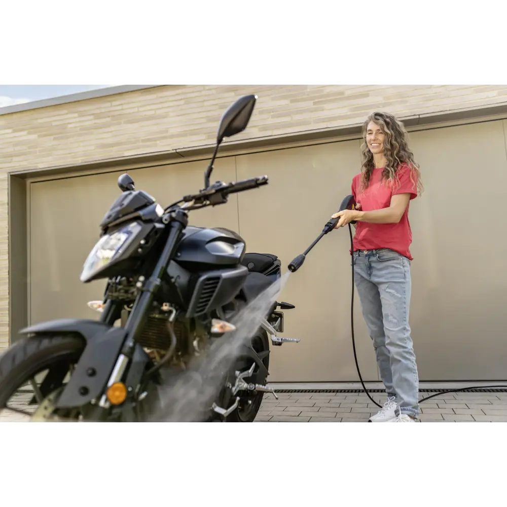 Фото 6 Мойка высокого давления сетевая Karcher K 4 Classic 1.679-420.0, 130 бар, 420 л/ч Фото 6 Мойка высокого давления сетевая Karcher K 4 Classic 1.679-420.0, 130 бар, 420 л/ч