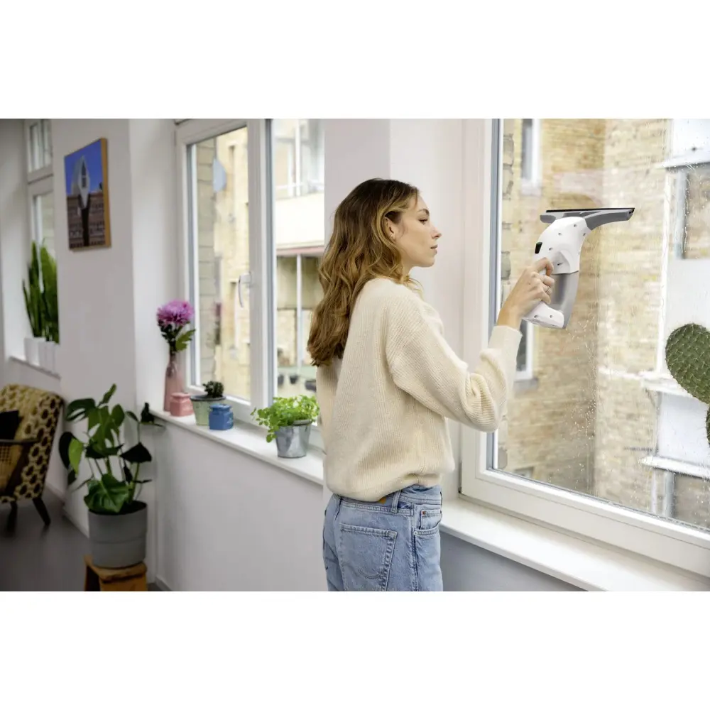 Фото 6 Стеклоочиститель Karcher WV 1 250 мм аккумуляторный цвет белый Фото 6 Стеклоочиститель Karcher WV 1 250 мм аккумуляторный цвет белый