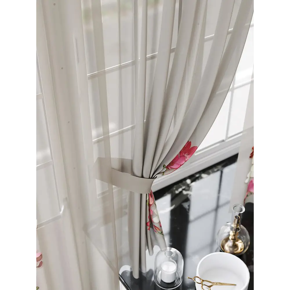 Фото 7 Тюль на ленте At Home Рентролт AT567086 150x250 см вуаль цвет красный Фото 7 Тюль на ленте At Home Рентролт AT567086 150x250 см вуаль цвет красный