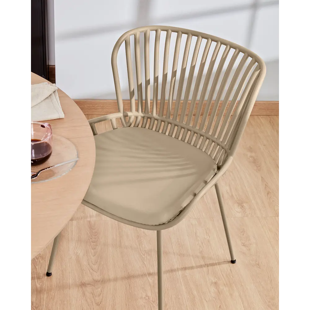Фото 8 Стул La forma Surpik 43x80x52 см эко кожа цвет бежевый Фото 8 Стул La forma Surpik 43x80x52 см эко кожа цвет бежевый