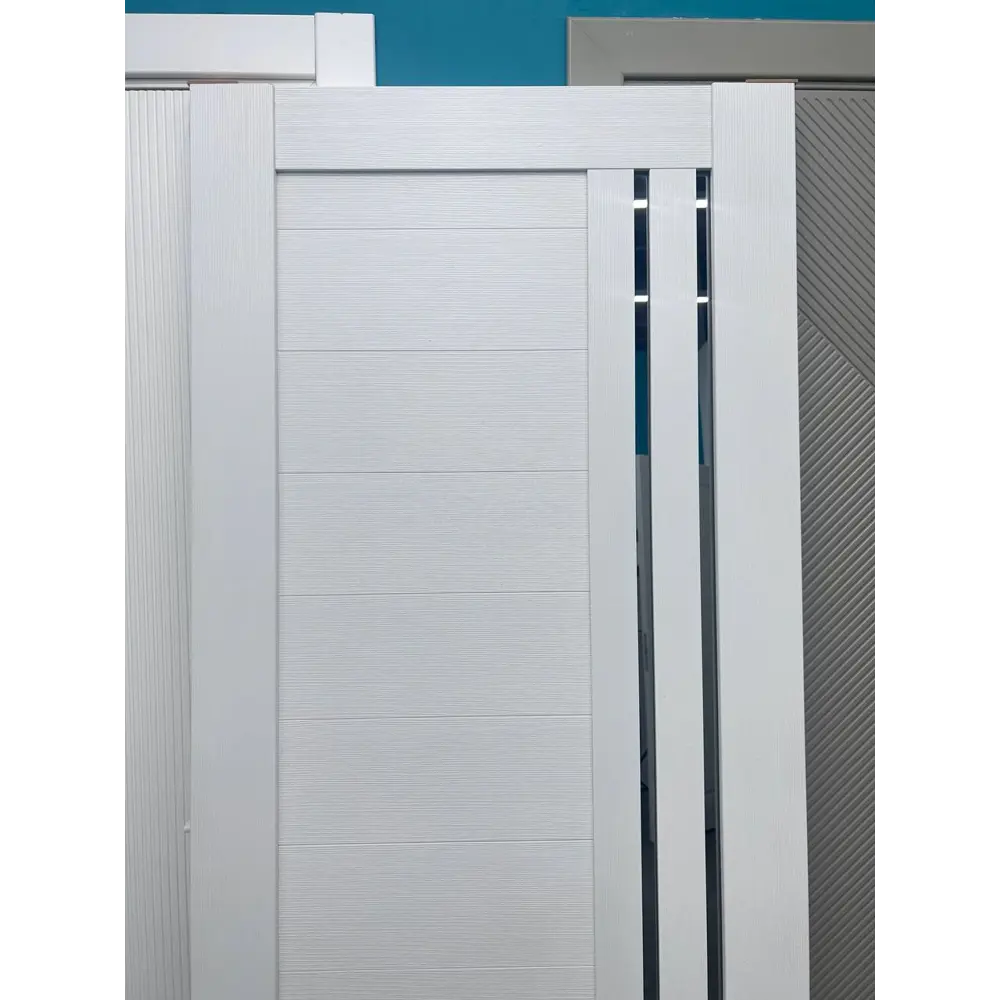 Фото 6 Комплект межкомнатной двери Wanmark D13/4 зеркало 200x70см ПВХ цвет белый с коробом и наличниками Фото 6 Комплект межкомнатной двери Wanmark D13/4 зеркало 200x70см ПВХ цвет белый с коробом и наличниками
