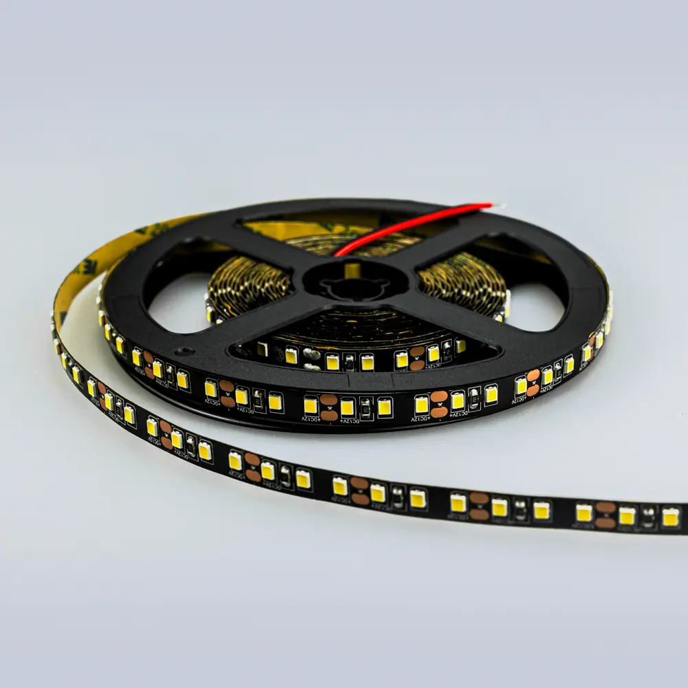 Фото 6 LUX Светодиодная лента 2835 120 LED (9.6W/M) 12V холодная 6000К ЧЕРНАЯ ОСНОВА, 5м Фото 6 LUX Светодиодная лента 2835 120 LED (9.6W/M) 12V холодная 6000К ЧЕРНАЯ ОСНОВА, 5м