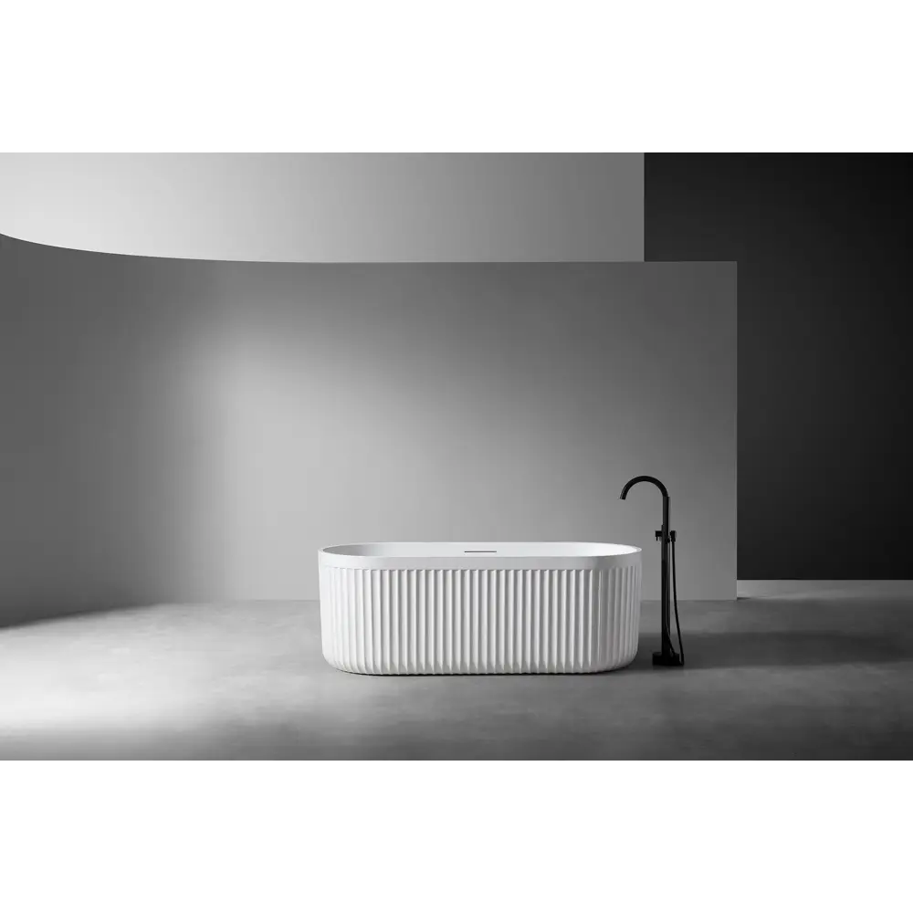 Фото 2 Ванна Abber Stuttgart AM9925 из искусственного камня цвет белая матовая Фото 2 Ванна Abber Stuttgart AM9925 из искусственного камня цвет белая матовая