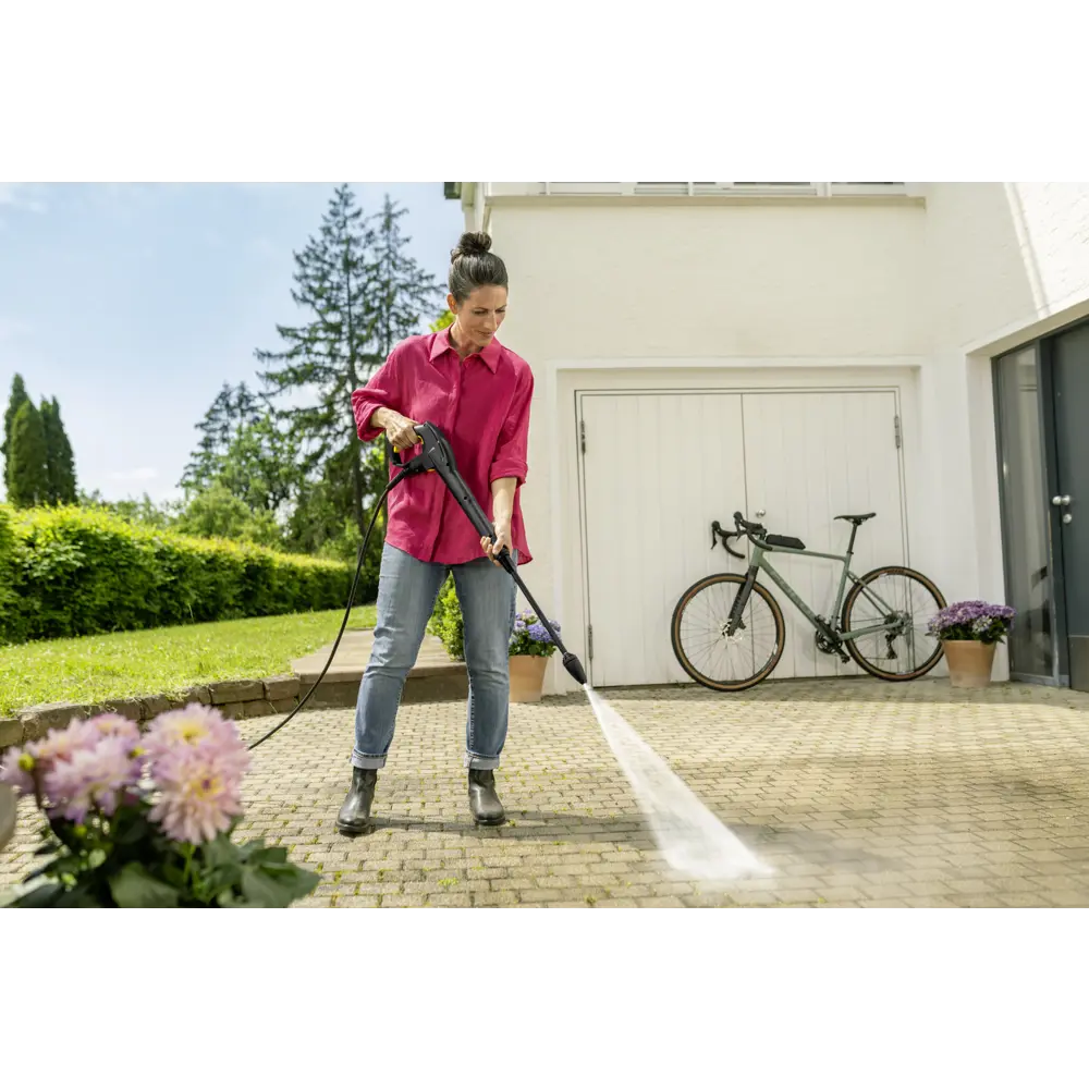 Фото 9 Мойка высокого давления сетевая Karcher K 5 Classic 1.950-700.0, 145 бар, 500 л/ч Фото 9 Мойка высокого давления сетевая Karcher K 5 Classic 1.950-700.0, 145 бар, 500 л/ч