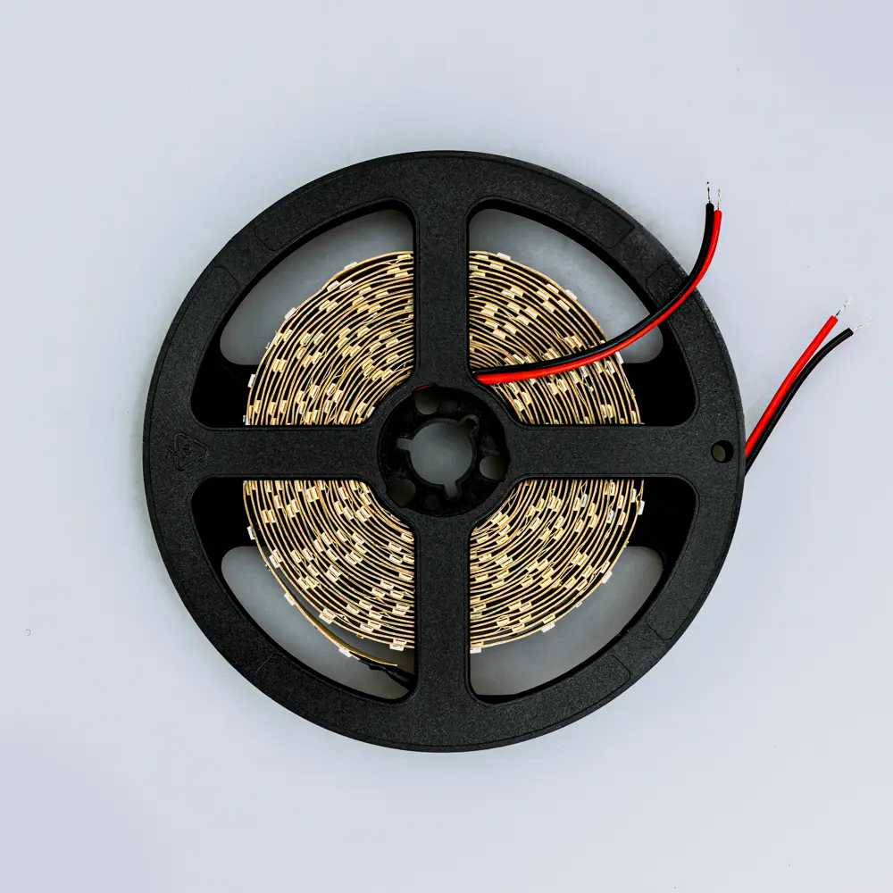 Фото 7 Светодиодная лента Eleganz Lux 5630 60 LED (20W/M) 12V холодная 6000К, 5м Фото 7 Светодиодная лента Eleganz Lux 5630 60 LED (20W/M) 12V холодная 6000К, 5м