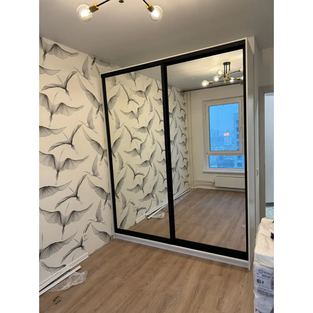 Фото 9 Шкаф-купе Клевер Атина с 2 дверями 240x110х65 см 6 полок ЛДСП цвет белый/лофт зеркальный Фото 9 Шкаф-купе Клевер Атина с 2 дверями 240x110х65 см 6 полок ЛДСП цвет белый/лофт зеркальный