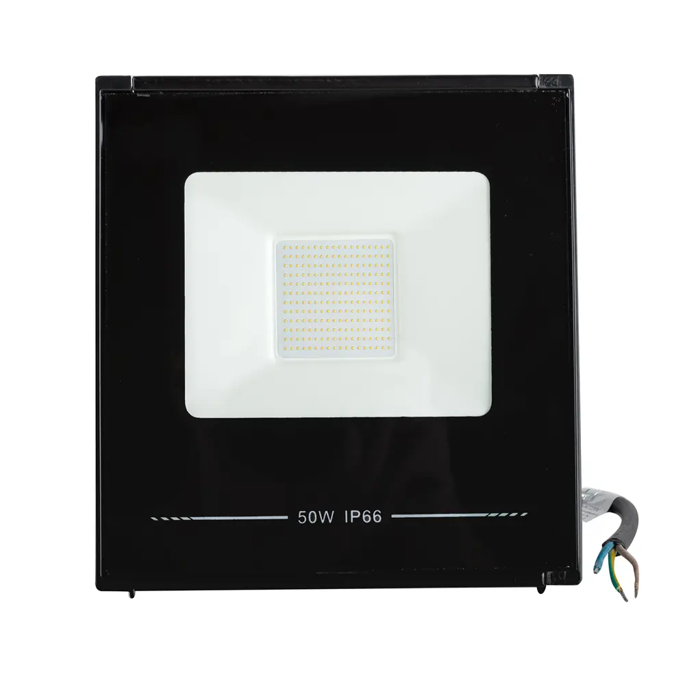 Фото 5 Прожектор светодиодный PCCOOLER CP-PL03-0050-4000К Venus II 50 Вт IP66 цвет черный Фото 5 Прожектор светодиодный PCCOOLER CP-PL03-0050-4000К Venus II 50 Вт IP66 цвет черный