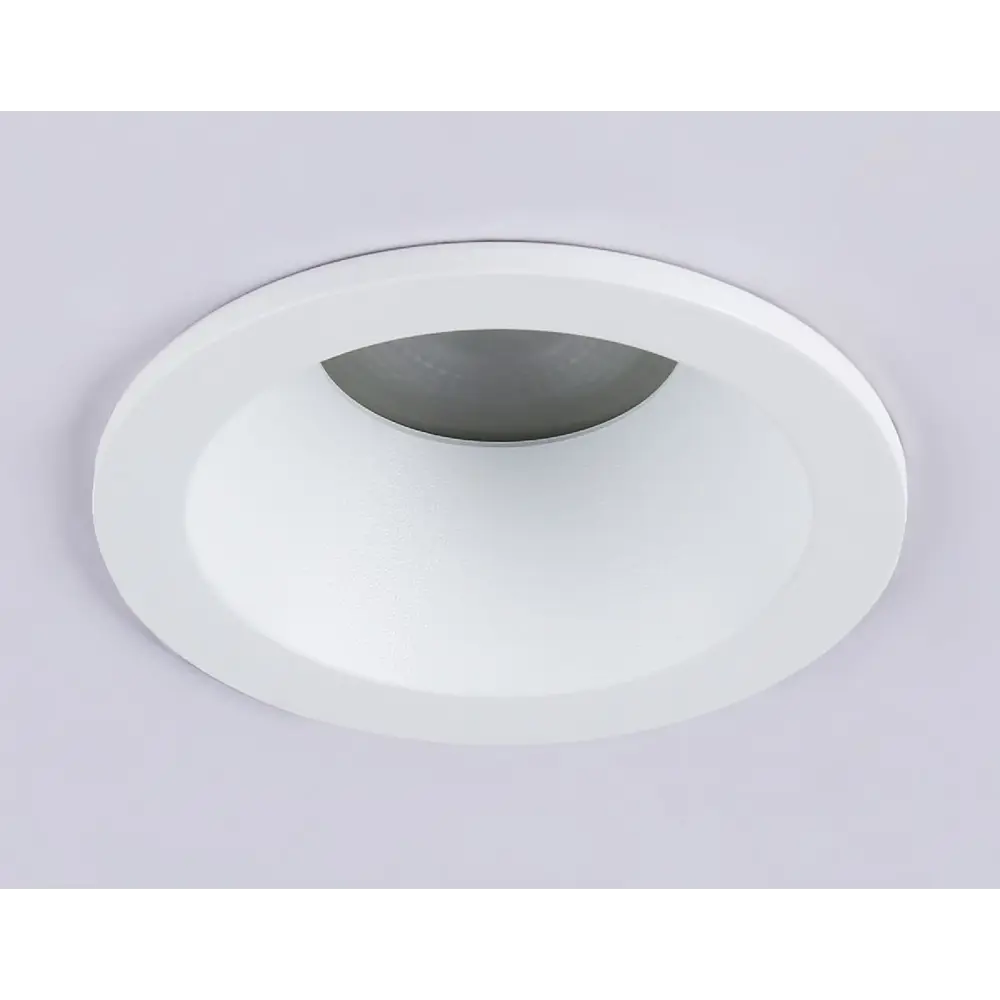 Фото 5 Светильник точечный встраиваемый Ambrella Light Standard tech Tn1187 под отверстие 75 мм GU5.3 цвет белый Фото 5 Светильник точечный встраиваемый Ambrella Light Standard tech Tn1187 под отверстие 75 мм GU5.3 цвет белый