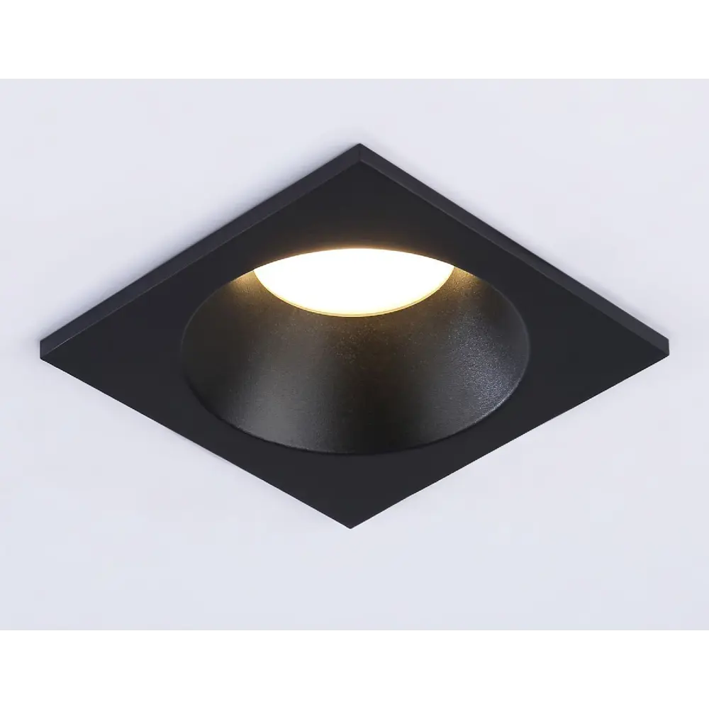 Фото 3 Светильник точечный встраиваемый Ambrella Light Standard tech Tn1190 под отверстие 75 мм GU5.3 цвет черный Фото 3 Светильник точечный встраиваемый Ambrella Light Standard tech Tn1190 под отверстие 75 мм GU5.3 цвет черный