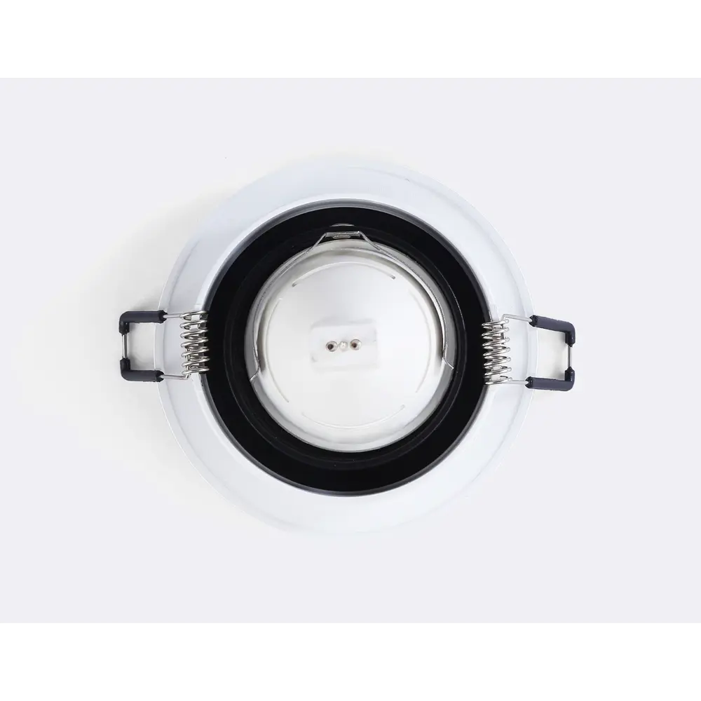 Фото 13 Светильник точечный встраиваемый Ambrella Light Standard tech Tn102722 под отверстие 80 мм GU5.3 цвет белый Фото 13 Светильник точечный встраиваемый Ambrella Light Standard tech Tn102722 под отверстие 80 мм GU5.3 цвет белый