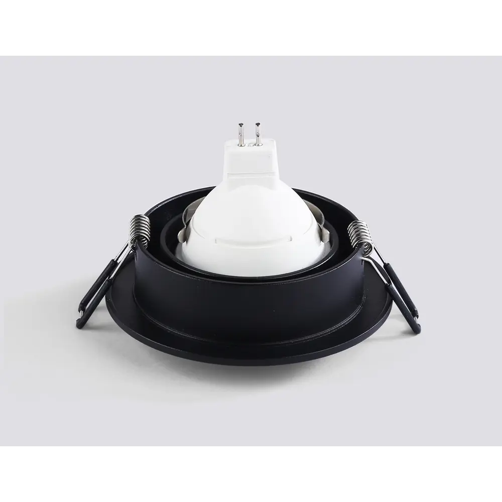 Фото 11 Светильник точечный встраиваемый Ambrella Light Standard tech Tn102724 под отверстие 80 мм GU5.3 цвет черный Фото 11 Светильник точечный встраиваемый Ambrella Light Standard tech Tn102724 под отверстие 80 мм GU5.3 цвет черный