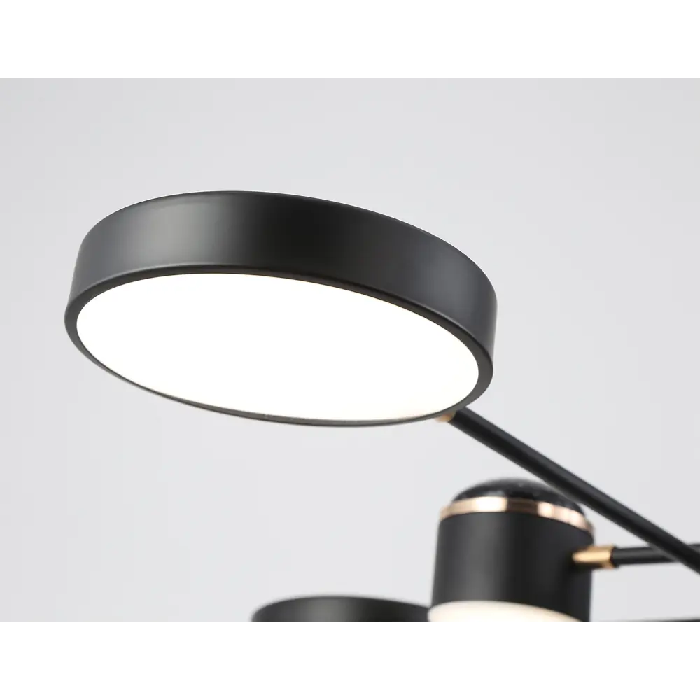 Фото 8 Люстра на штанге светодиодная Ambrella light Comfort Ambr_fl51629 40 м² регулируемый белый свет цвет золото/черный Фото 8 Люстра на штанге светодиодная Ambrella light Comfort Ambr_fl51629 40 м² регулируемый белый свет цвет золото/черный