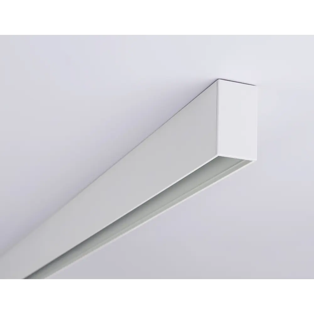 Фото 5 Трековый шинопровод накладной однофазный Ambrella light Ambr_gl1005 300 см цвет белый Фото 5 Трековый шинопровод накладной однофазный Ambrella light Ambr_gl1005 300 см цвет белый