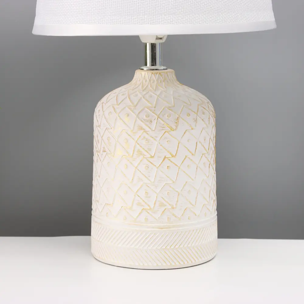 Фото 4 Настольная лампа Risalux 10683277 цвет белый Фото 4 Настольная лампа Risalux 10683277 цвет белый