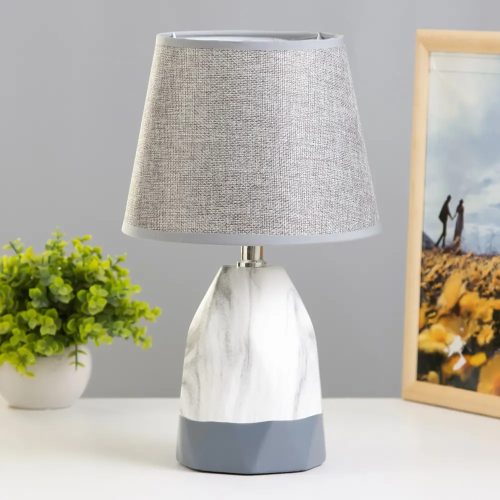 Фото Настольная лампа Risalux 9925591 цвет серый/серебристый Фото Настольная лампа Risalux 9925591 цвет серый/серебристый