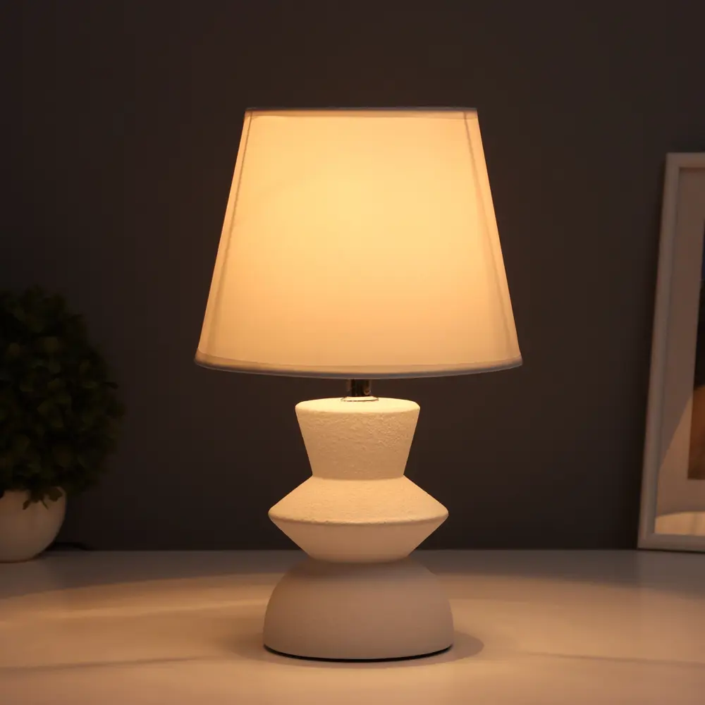 Фото 2 Настольная лампа Risalux 10603122 цвет белый