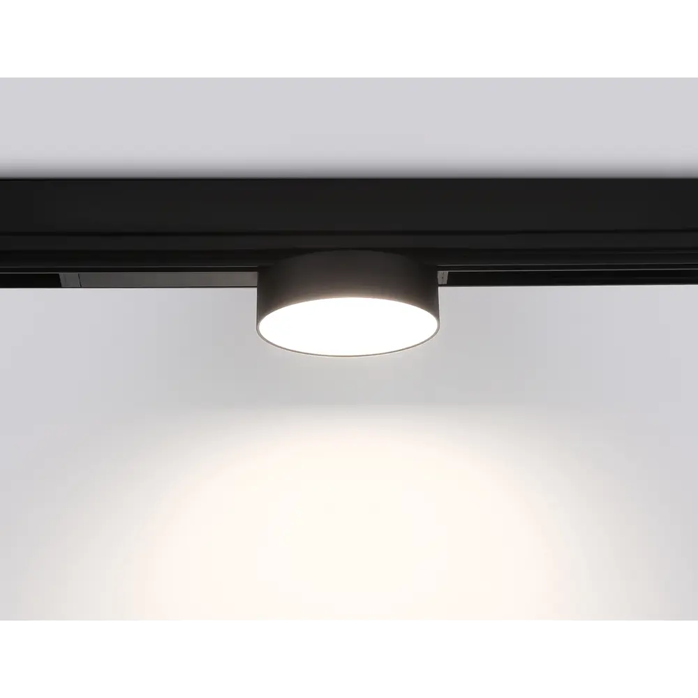 Фото 2 Трековый светильник спот светодиодный Ambrella light Ambr_gl1381 15 Вт магнитный регулируемый белый свет цвет черный Фото 2 Трековый светильник спот светодиодный Ambrella light Ambr_gl1381 15 Вт магнитный регулируемый белый свет цвет черный