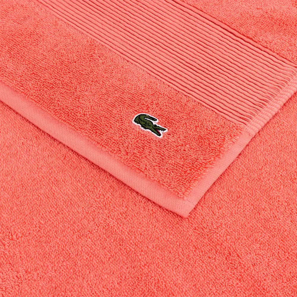 Фото 2 Полотенце Lacoste Super papaye для ванной 70x140 см розовый Фото 2 Полотенце Lacoste Super papaye для ванной 70x140 см розовый
