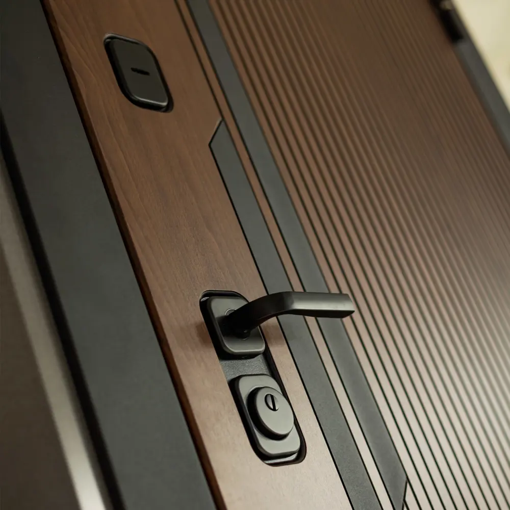 Фото 2 Дверь входная Лабиринт Кармина правый 205x96см цвет орех американский с патиной/черный кварц с зеркалом ФЛЗ-1