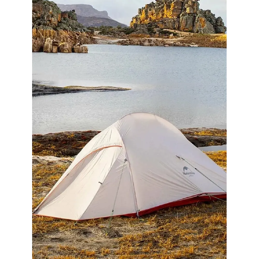 Фото 3 Палатка 1-х местная Naturehike CNK2350WS020-1LGR серый / серебристый Фото 3 Палатка 1-х местная Naturehike CNK2350WS020-1LGR серый / серебристый