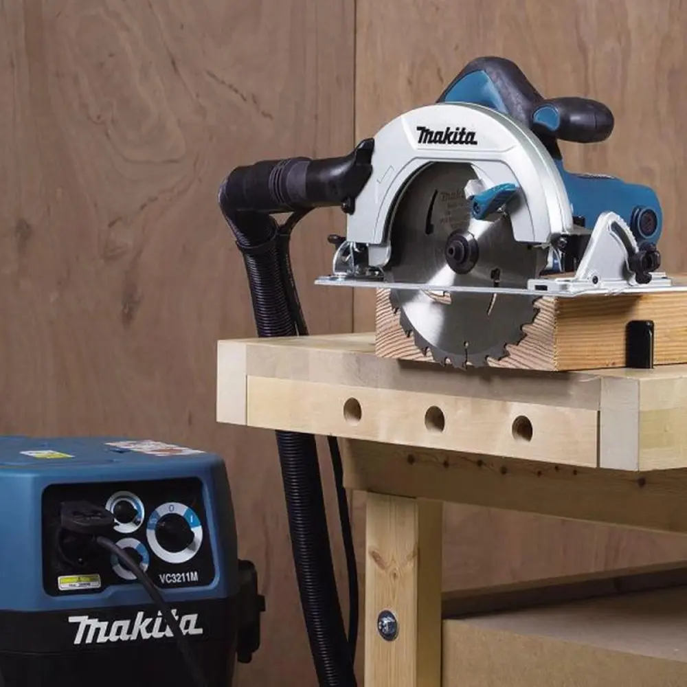 Фото 8 Пила циркулярная сетевая Makita HS6601, 1050 Вт, 165 мм Фото 8 Пила циркулярная сетевая Makita HS6601, 1050 Вт, 165 мм