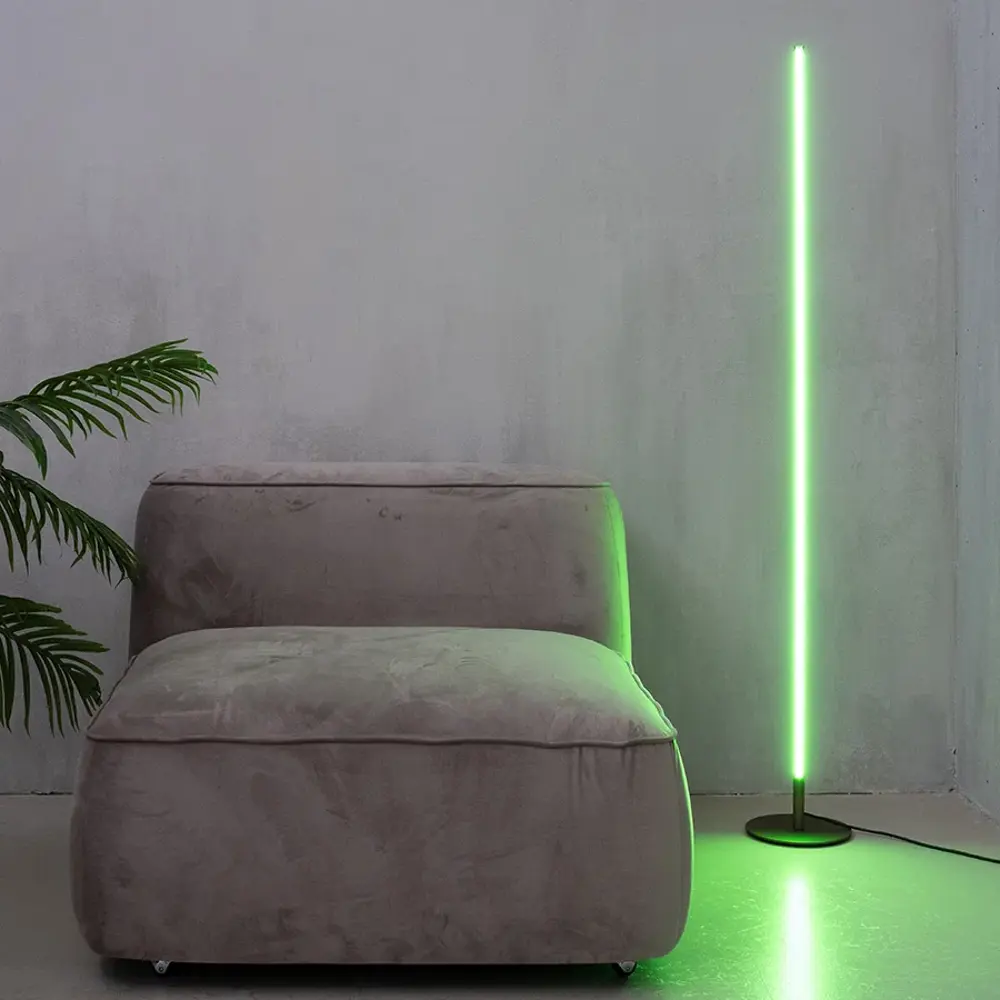 Фото 5 Торшер светодиодный Newlamp Attrarre изменение цвета света RGB цвет черный и пультом Фото 5 Торшер светодиодный Newlamp Attrarre изменение цвета света RGB цвет черный и пультом
