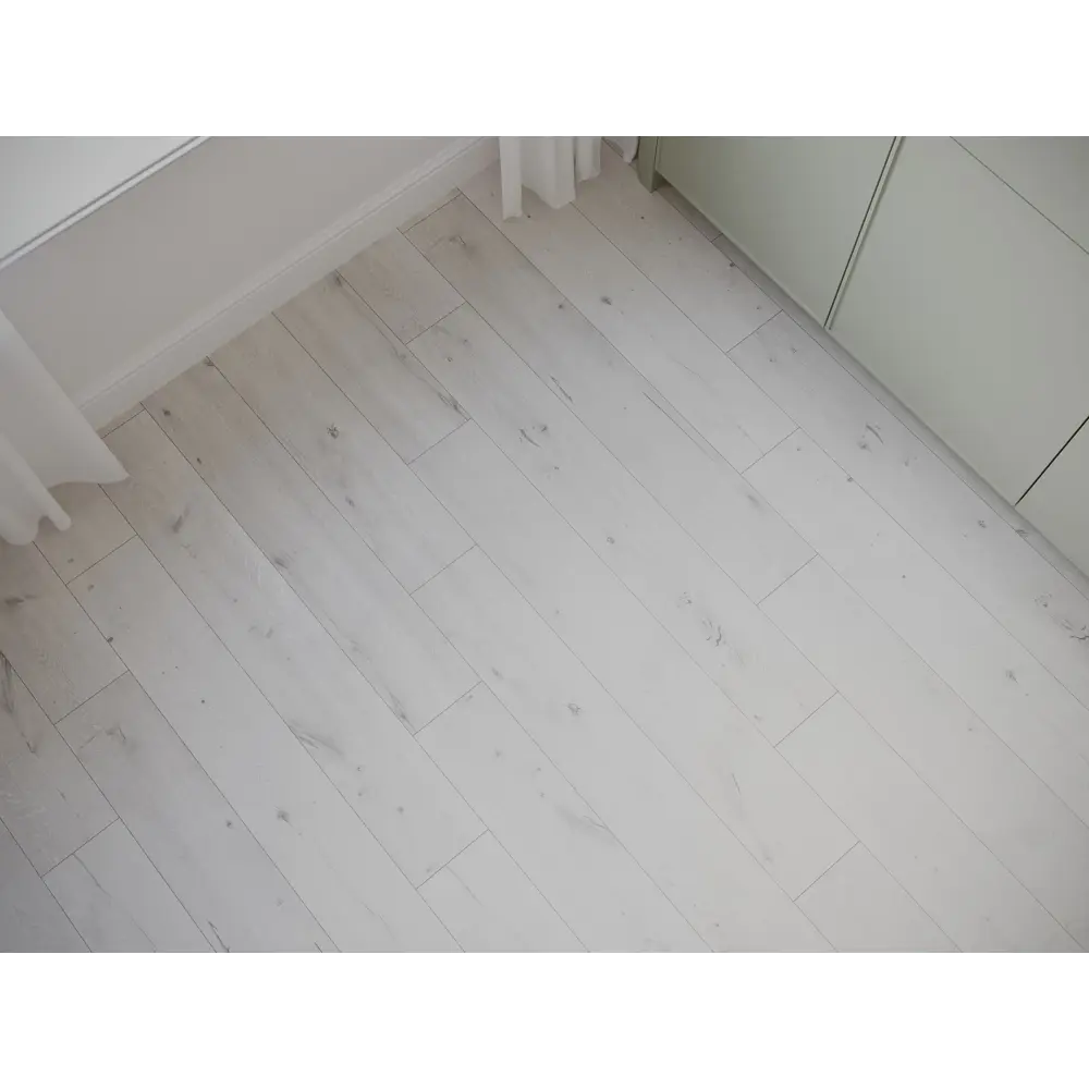 Фото 4 Ламинат Kreaforta Паудер 33 класс толщина 8 см с фаской 1.99 м² Фото 4 Ламинат Kreaforta Паудер 33 класс толщина 8 см с фаской 1.99 м²