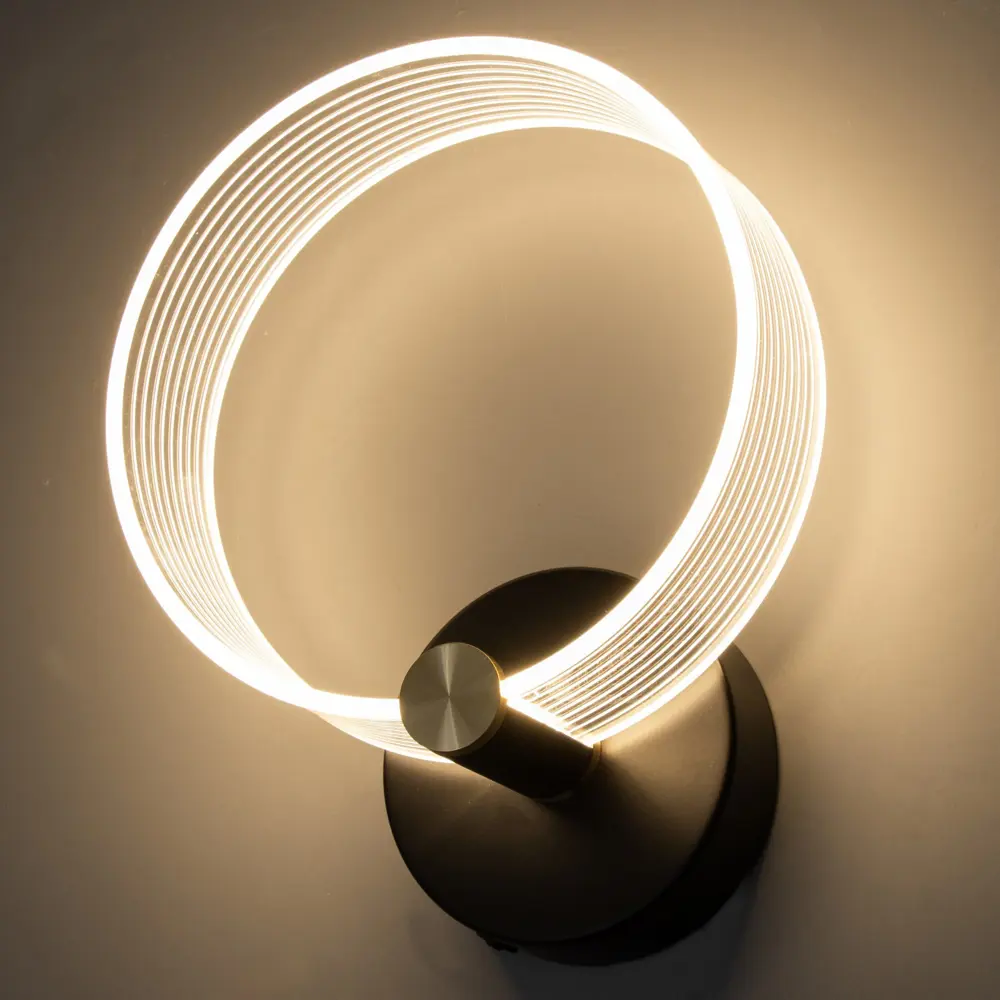 Фото 3 Настенный светильник светодиодный Bayerlux 9626211 Кворум 8Вт регулируемый белый свет цвет черный