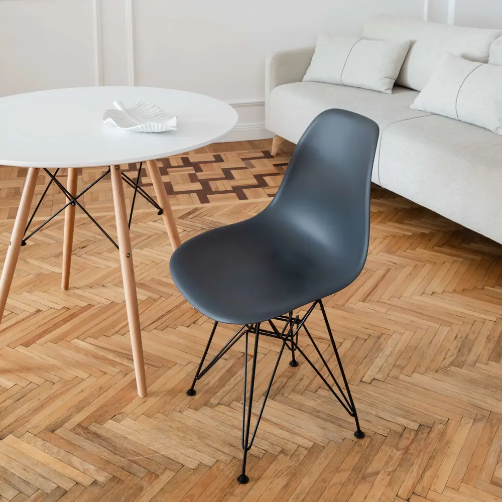 Фото 2 Комплект кухонных стульев 4 шт Derstuhl Black 45x82x45 см полипропилен цвет темно-серый Фото 2 Комплект кухонных стульев 4 шт Derstuhl Black 45x82x45 см полипропилен цвет темно-серый