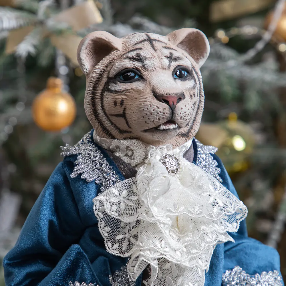 Фото Коллекционная игрушка Тигр Луи ручная работа