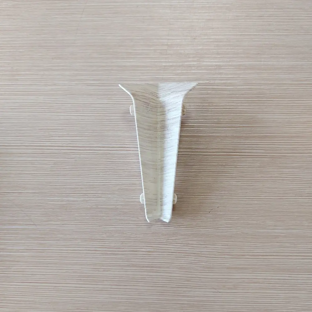 Фото Угол внутренний Winart Tera Пацифик 706 высота 72 мм Фото Угол внутренний Winart Tera Пацифик 706 высота 72 мм