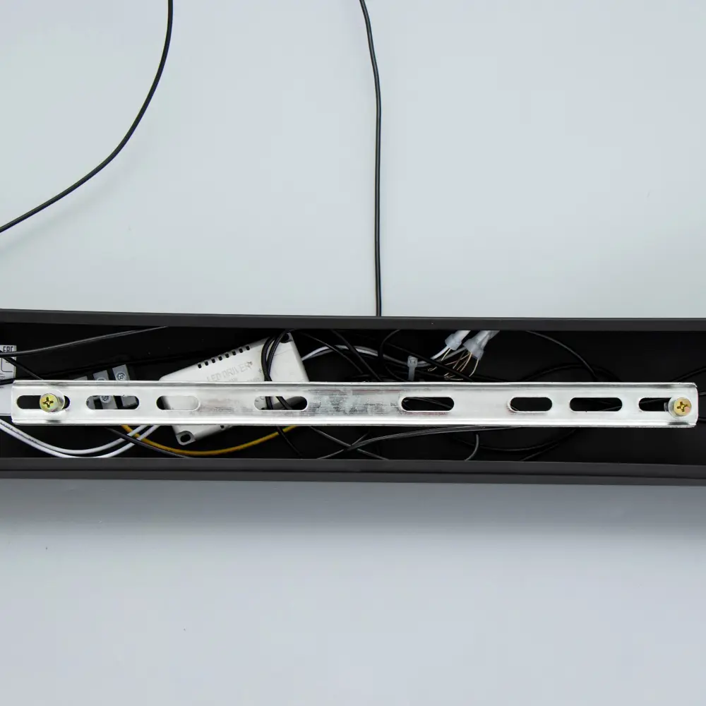 Фото 8 Светильник подвесной светодиодный Bayerlux 9254661 3 м² нейтральный белый свет цвет золотой Фото 8 Светильник подвесной светодиодный Bayerlux 9254661 3 м² нейтральный белый свет цвет золотой