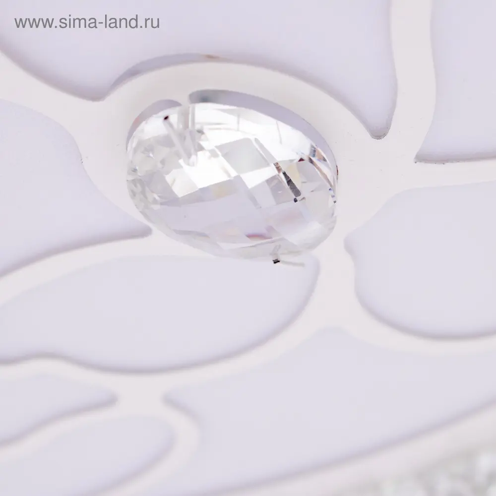 Фото 8 Люстра потолочная светодиодная Bayerlux 4605532 с пультом управления 3 м² регулируемый белый свет цвет белый