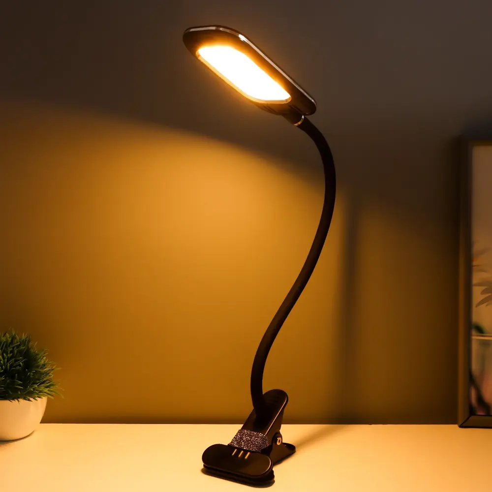 Фото 5 Рабочая лампа настольная светодиодная Risalux 10184722 Сима-ленд цвет черный