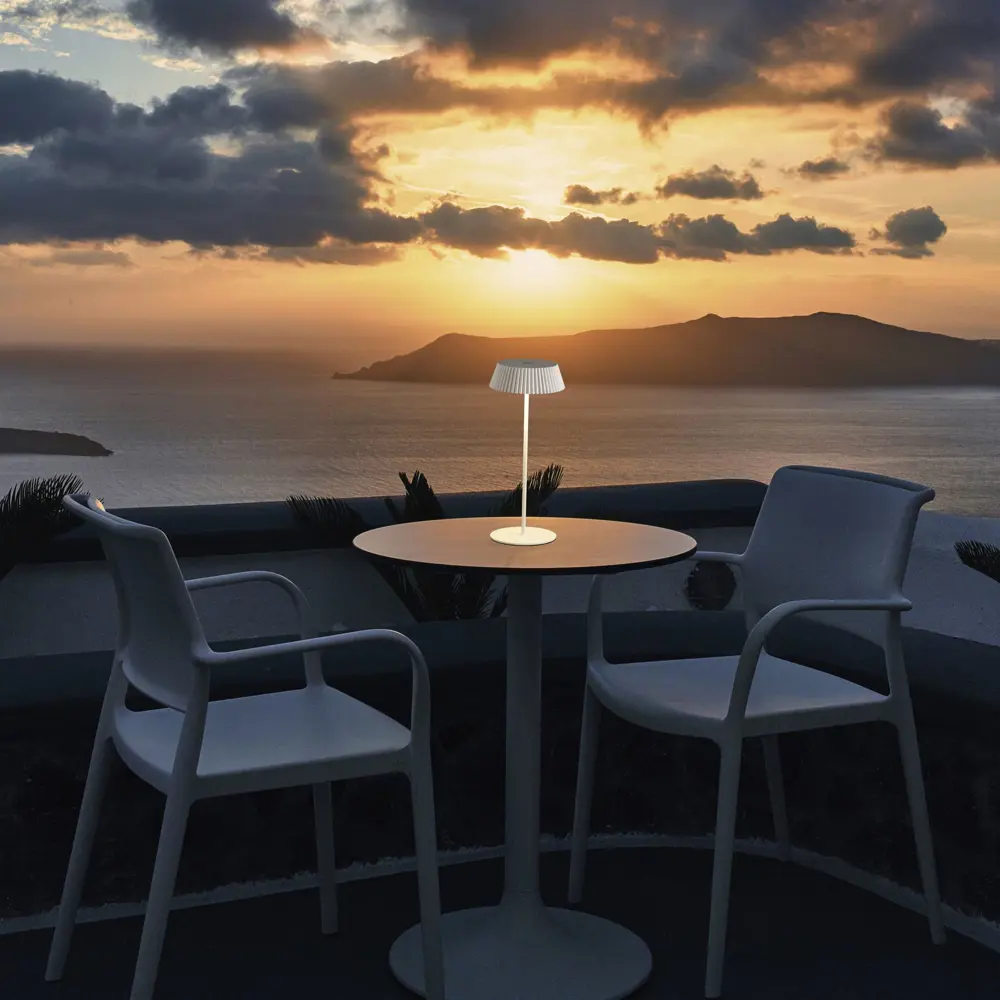 Фото 3 Светильник уличный настольный светодиодный Mantra Relax Mn_7933 2 Вт IP54 цвет белый Фото 3 Светильник уличный настольный светодиодный Mantra Relax Mn_7933 2 Вт IP54 цвет белый