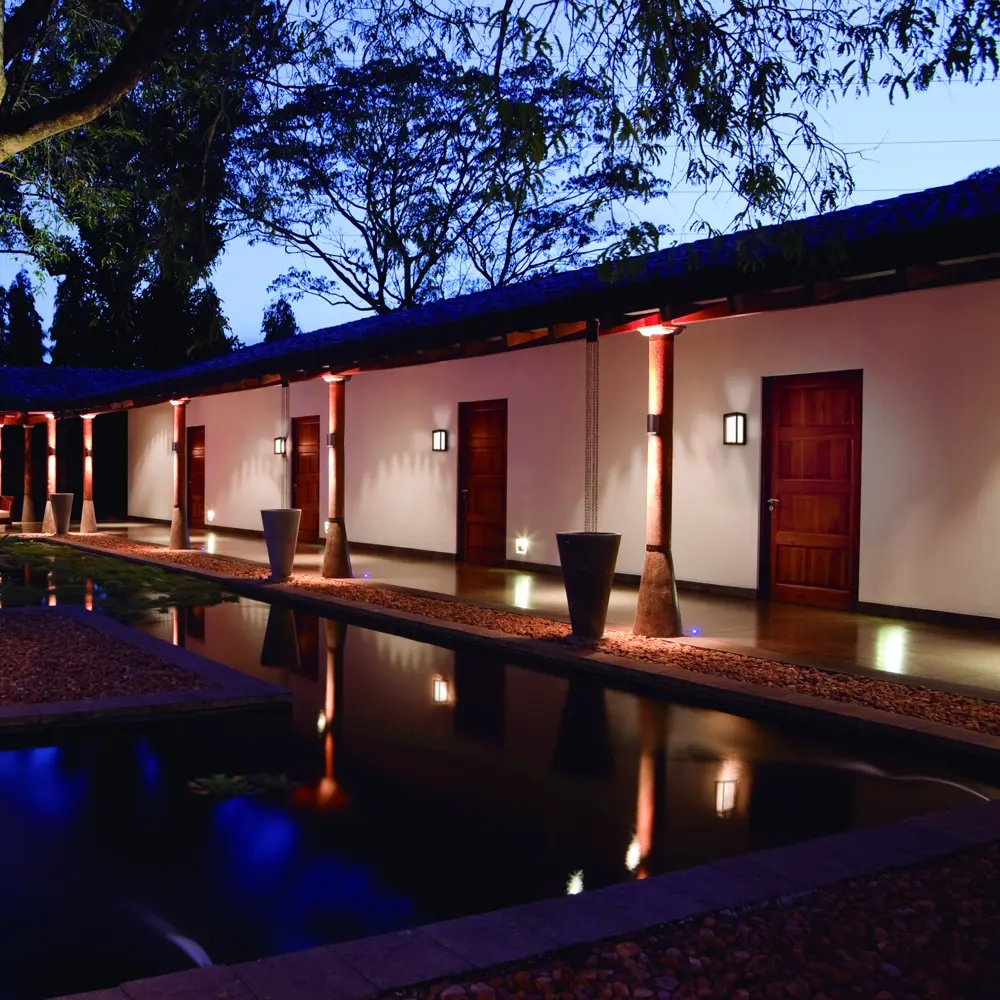 Фото 3 Светильник уличный настенный светодиодный Mantra Chamonix Mn_7062 9 Вт IP65 цвет серый/серебристый Фото 3 Светильник уличный настенный светодиодный Mantra Chamonix Mn_7062 9 Вт IP65 цвет серый/серебристый