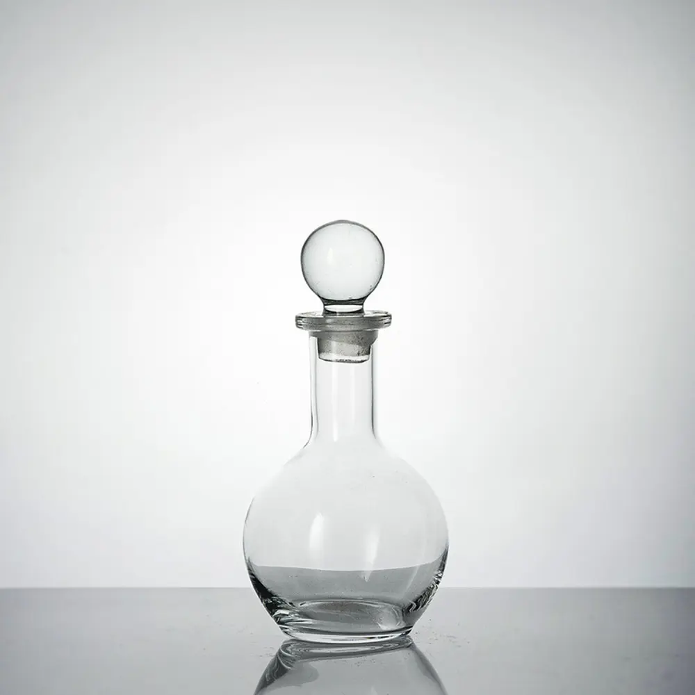 Фото Графин стеклянный для водки вина коньяка объем 0.15 литра Неман Фото Графин стеклянный для водки вина коньяка объем 0.15 литра Неман