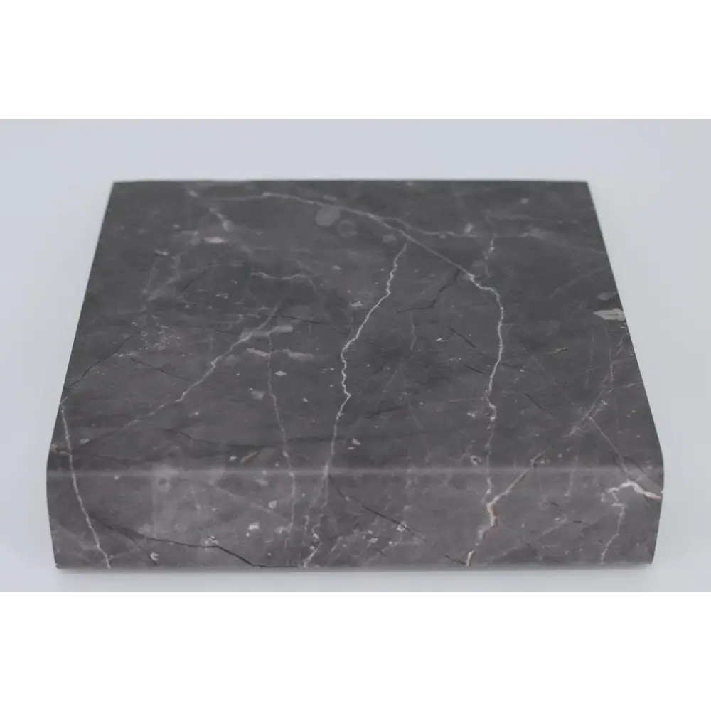 Фото Ремонтная накладка на подоконник ПВХ Комбиг 1500x450x1.5мм мрамор светло-серый матовый капинос 55 мм Фото Ремонтная накладка на подоконник ПВХ Комбиг 1500x450x1.5мм мрамор светло-серый матовый капинос 55 мм