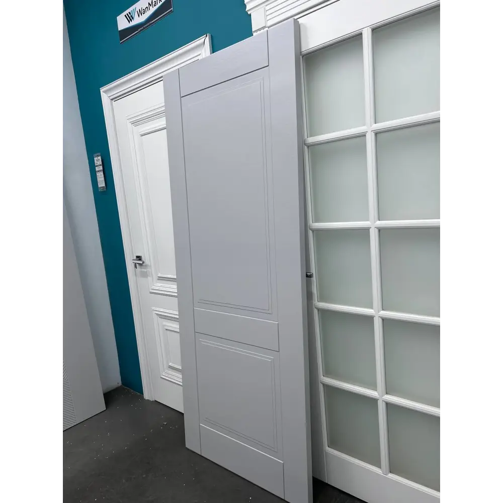 Фото 3 Комплект межкомнатной двери Wanmark Стим-2 глухая 200x90см эмаль цвет RAL 7047 серый с коробом и наличниками Фото 3 Комплект межкомнатной двери Wanmark Стим-2 глухая 200x90см эмаль цвет RAL 7047 серый с коробом и наличниками