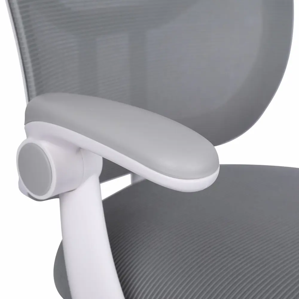 Фото 13 Офисное кресло Brabix Toy MG-205 57x84x41 см сетка/ткань цвет серый Фото 13 Офисное кресло Brabix Toy MG-205 57x84x41 см сетка/ткань цвет серый