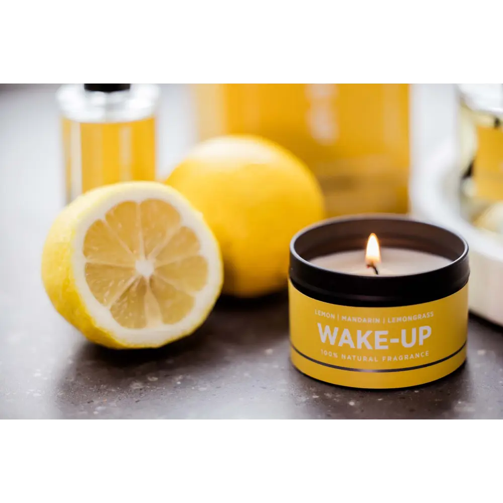 Фото 2 Ароматическая свеча Stoneglow 70727 лимон, мандарин и лемонграсс 5 см 1 шт