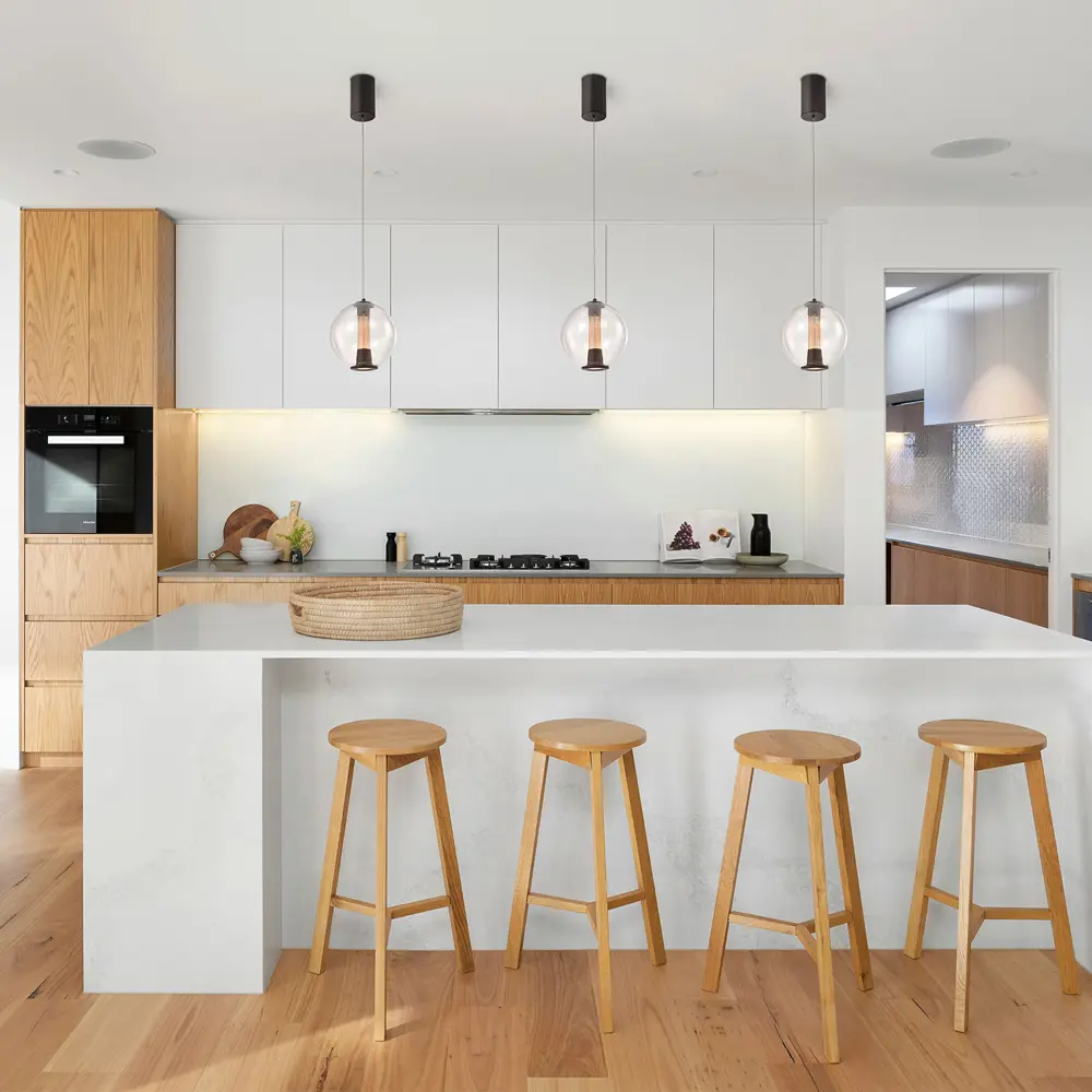 Фото 6 Светильник подвесной светодиодный Favourite Boble 4550-2p 1 м² нейтральный белый свет цвет черный Фото 6 Светильник подвесной светодиодный Favourite Boble 4550-2p 1 м² нейтральный белый свет цвет черный