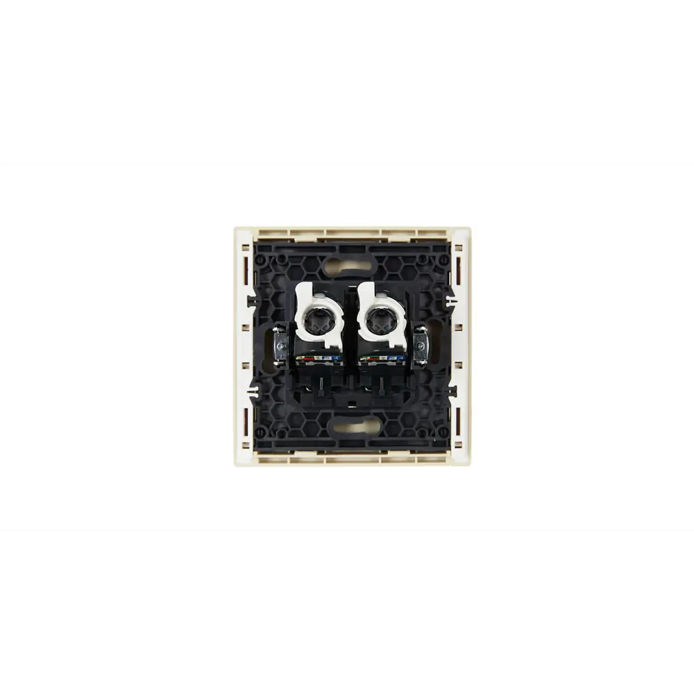 Фото 5 Розетка компьютерная двойная встраиваемая Iek Forte&Piano FP-K20-1-K10 RJ45 Cat 5E цвет ваниль Фото 5 Розетка компьютерная двойная встраиваемая Iek Forte&Piano FP-K20-1-K10 RJ45 Cat 5E цвет ваниль
