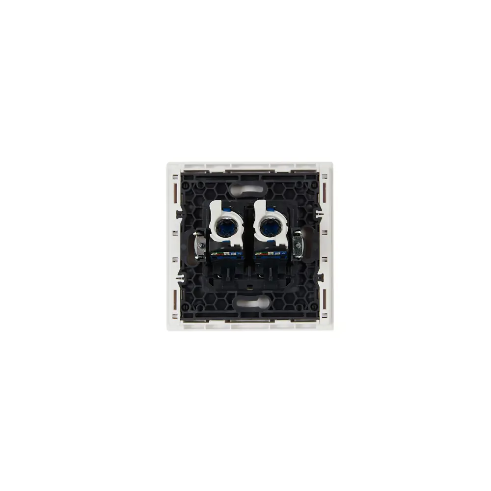 Фото 5 Розетка компьютерная двойная встраиваемая Iek Forte&Piano FP-K20-2-K01 RJ45 Cat 6 цвет белый Фото 5 Розетка компьютерная двойная встраиваемая Iek Forte&Piano FP-K20-2-K01 RJ45 Cat 6 цвет белый