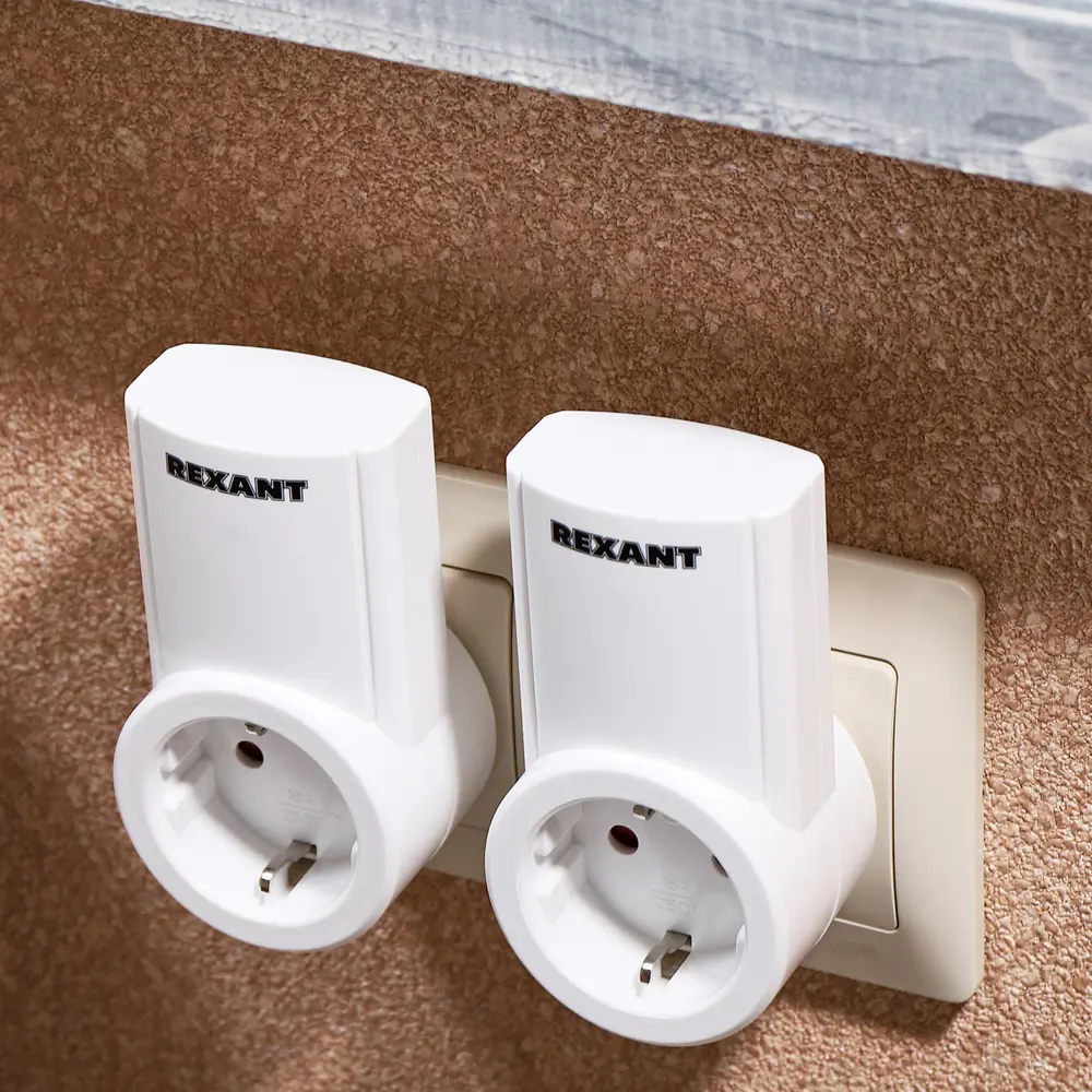 Фото 2 Розетка с дистанционным управлением Rexant цвет белый Фото 2 Розетка с дистанционным управлением Rexant цвет белый