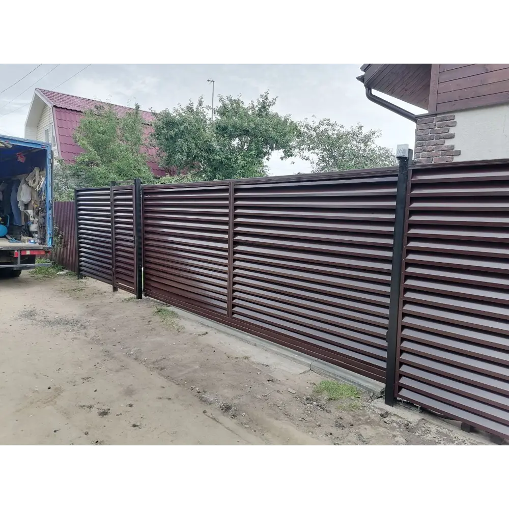 Фото 8 Еврожалюзи Steelcraft Prestige 18 ламелей 2.5x2м RAL 8019 коричневый Фото 8 Еврожалюзи Steelcraft Prestige 18 ламелей 2.5x2м RAL 8019 коричневый