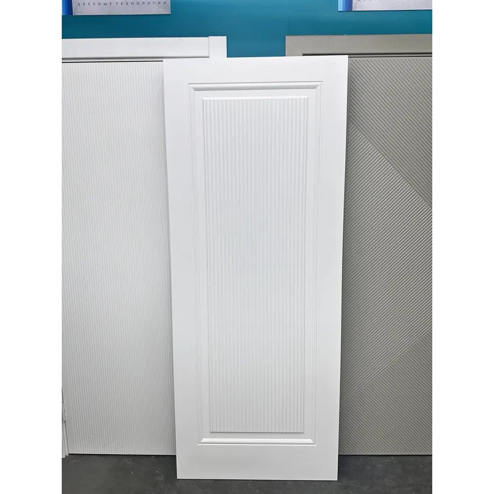 Фото 3 Комплект межкомнатной двери Wanmark Рим-1ф глухая 200x90см эмаль цвет белый с коробом и наличниками Фото 3 Комплект межкомнатной двери Wanmark Рим-1ф глухая 200x90см эмаль цвет белый с коробом и наличниками