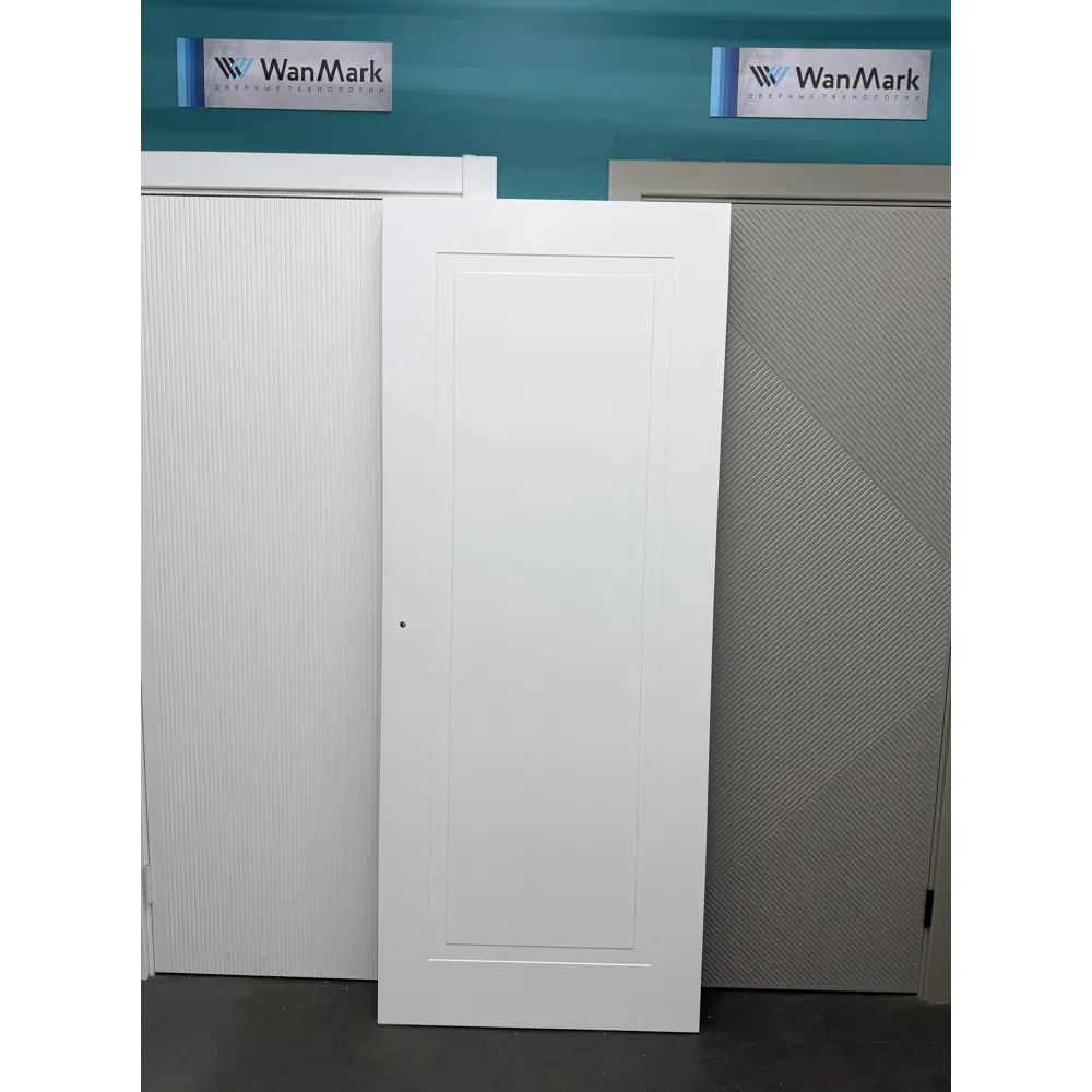 Фото 2 Дверь межкомнатная Wanmark Стефани-1 глухая 60х190см эмаль цвет белый с замком и петлями Фото 2 Дверь межкомнатная Wanmark Стефани-1 глухая 60х190см эмаль цвет белый с замком и петлями